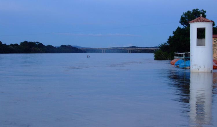 Rio Parnaíba: Defesa Civil emite alerta para risco de enchente em oito cidades
